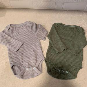Cloud island set of 2 waffle knot bodysuits